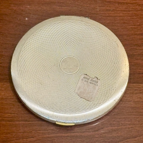 🌟HP🌟VTG 1950s Zell Fifth Avenue Silver & Gold Tone Metal Compact Heart & Floral - Picture 5 of 10